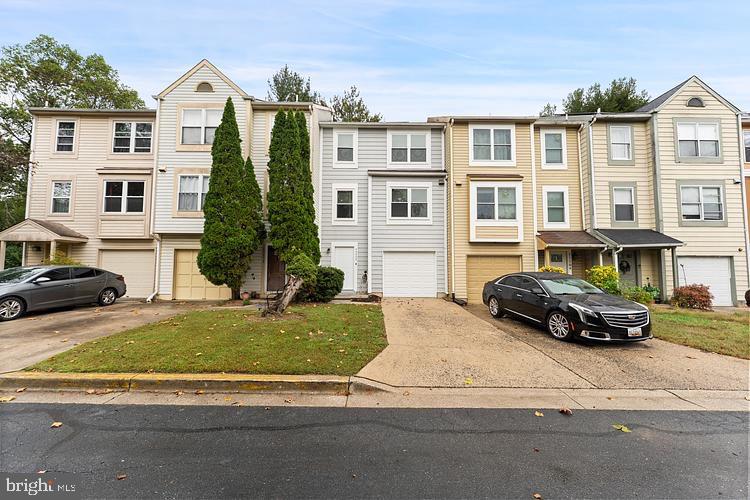 SENECA PARK - Residential