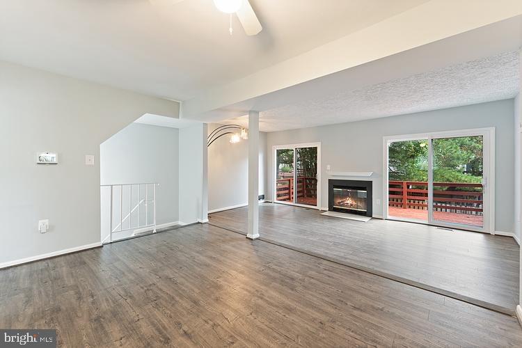 SENECA PARK - Residential