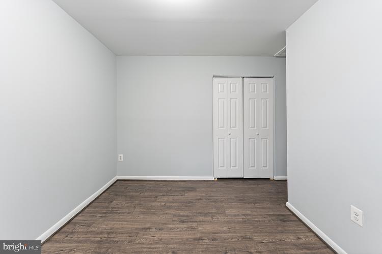 SENECA PARK - Residential