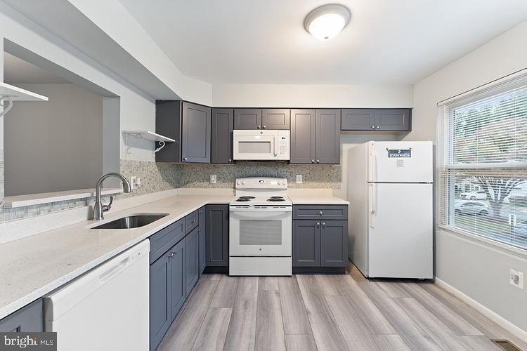 SENECA PARK - Residential