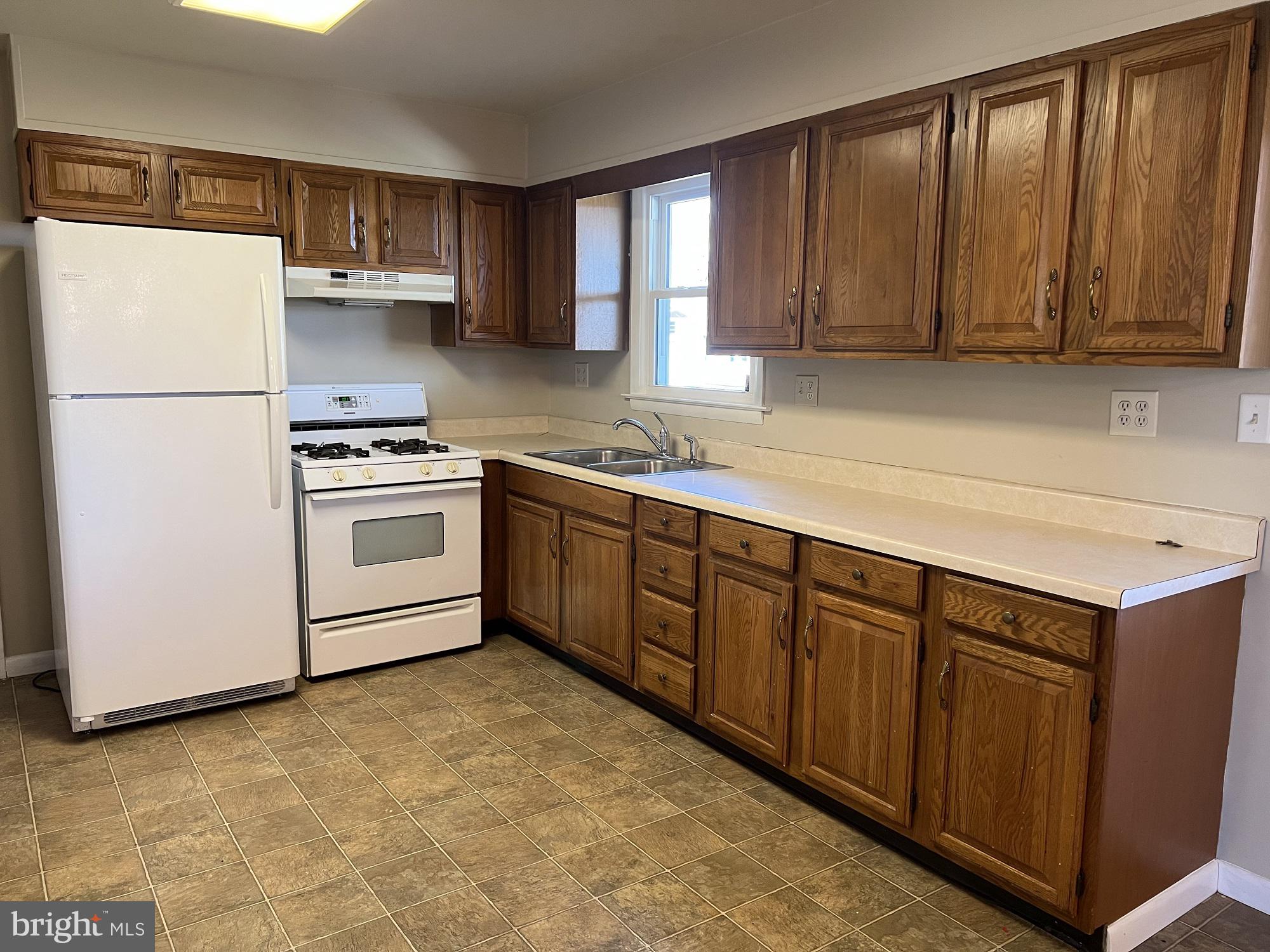 EAST DRUMORE TWP - Residential