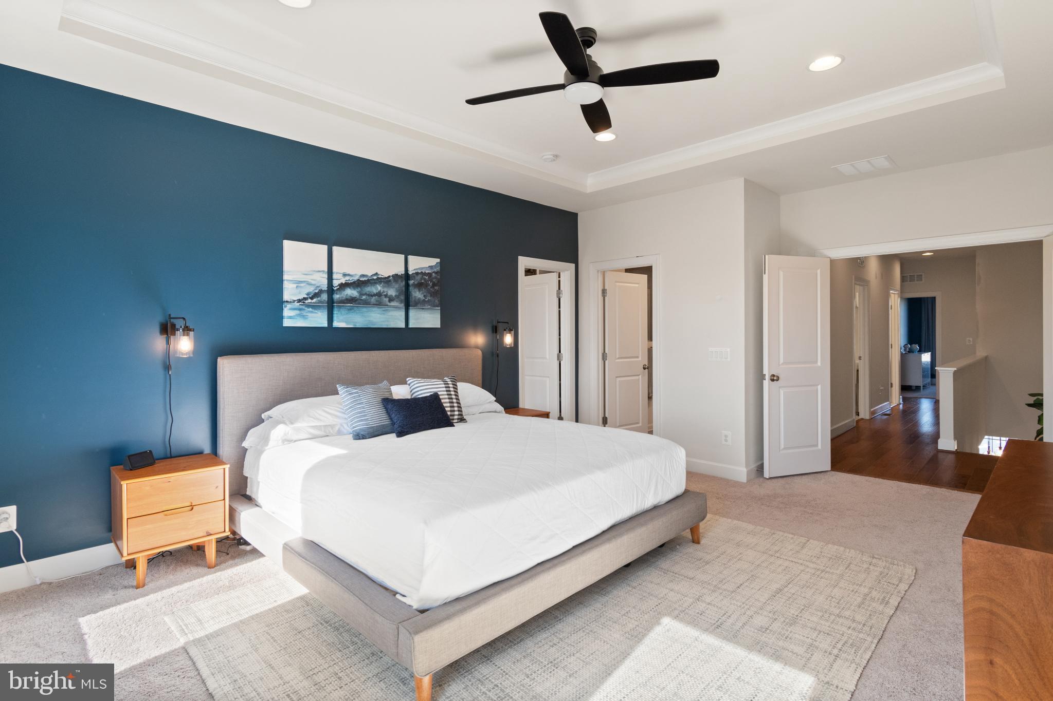 ONE LOUDOUN - Residential