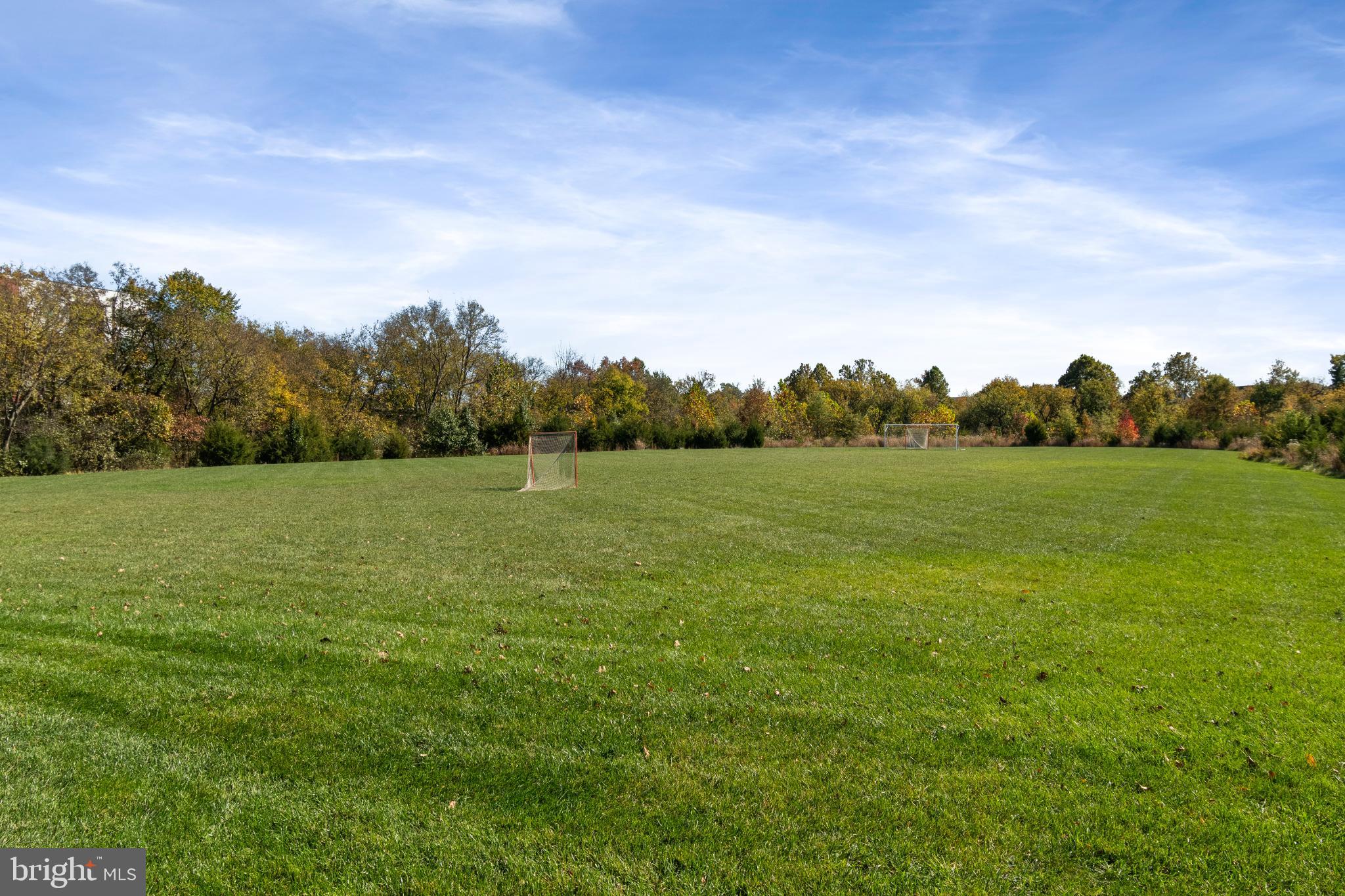 ONE LOUDOUN - Residential