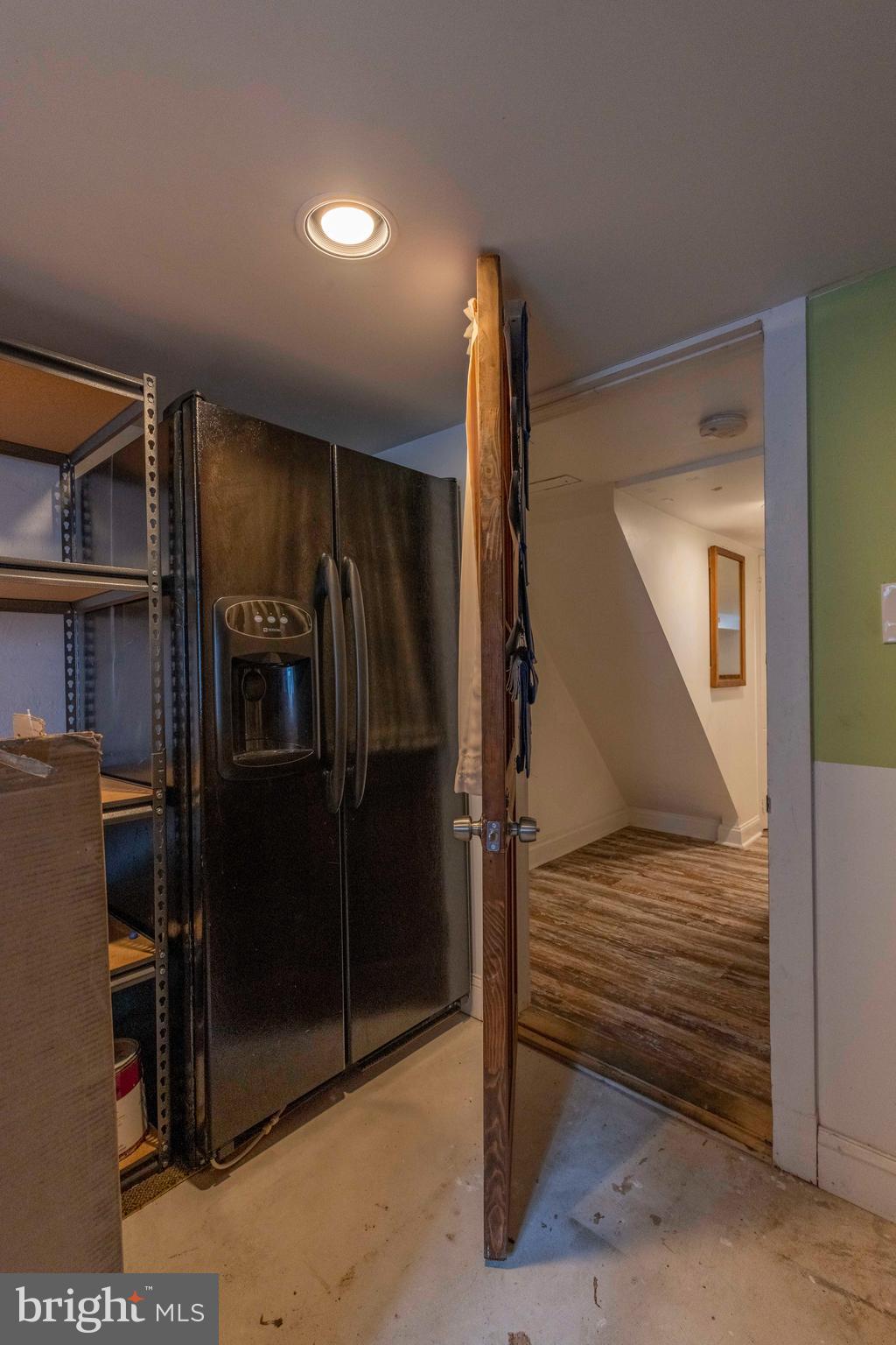 GREEKTOWN - Residential Lease