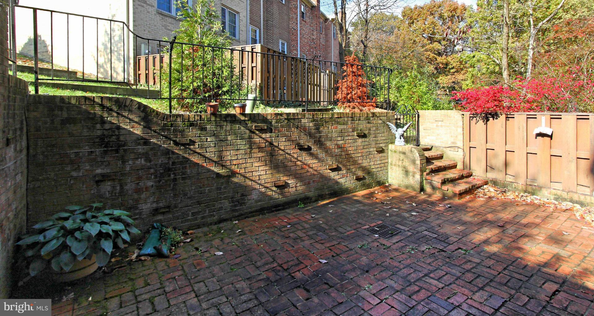 BEAUREGARD HEIGHTS - Residential