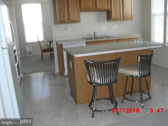 RIVER HILL - Residential Lease