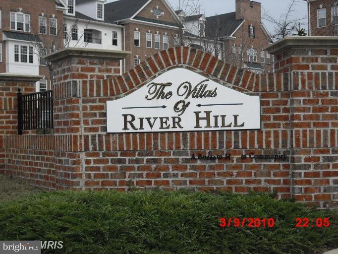 RIVER HILL - Residential Lease