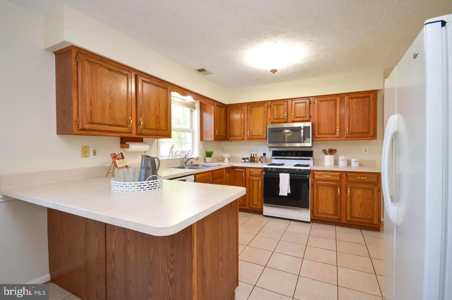 Waldorf, Maryland 20603, United States, 4 Bedrooms Bedrooms, ,3 BathroomsBathrooms,Residential,Active,136924