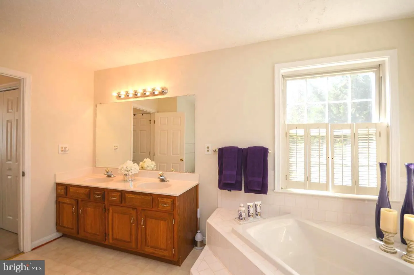 Waldorf, Maryland 20603, United States, 4 Bedrooms Bedrooms, ,3 BathroomsBathrooms,Residential,Active,136924