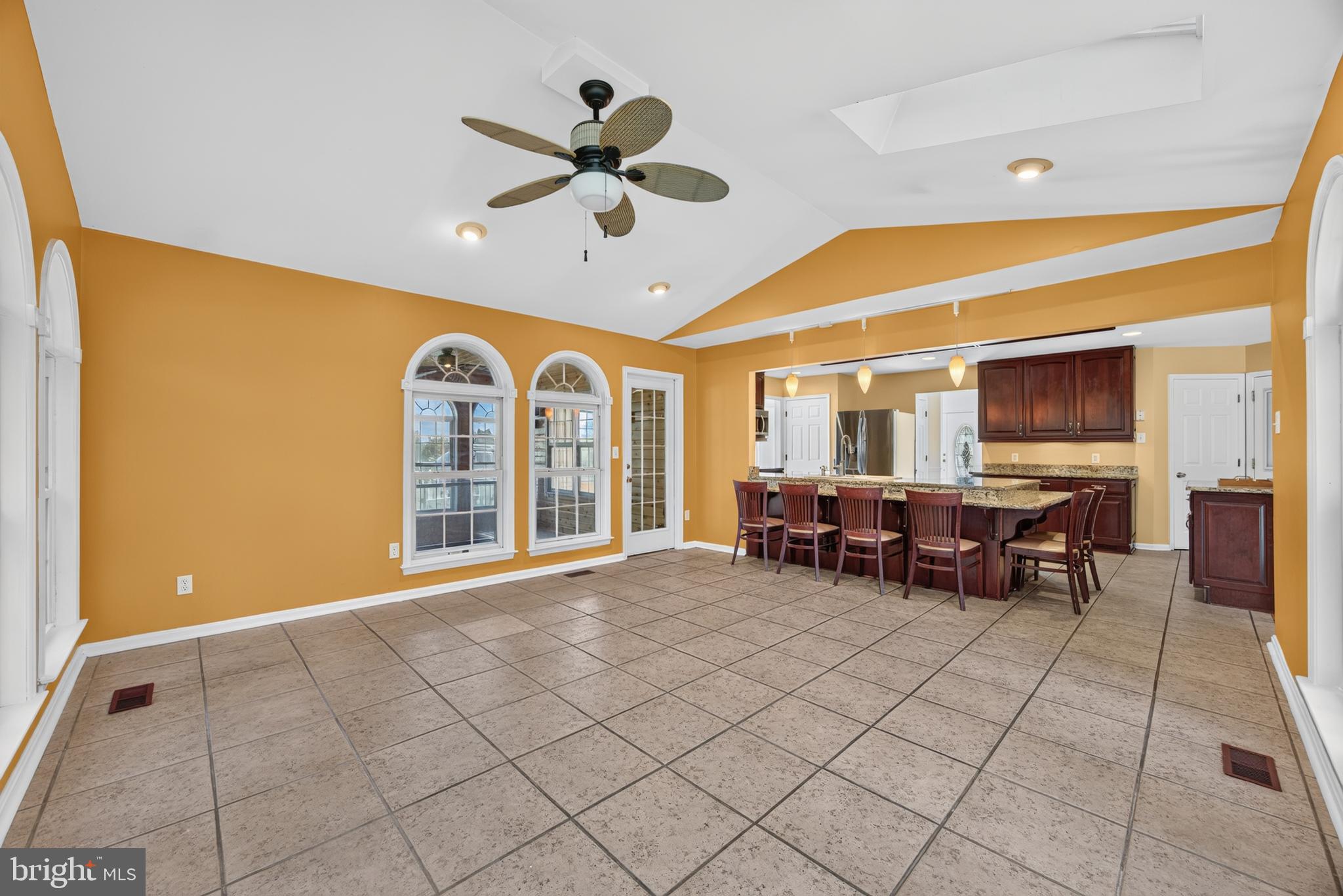 1058 CAREN DRIVE