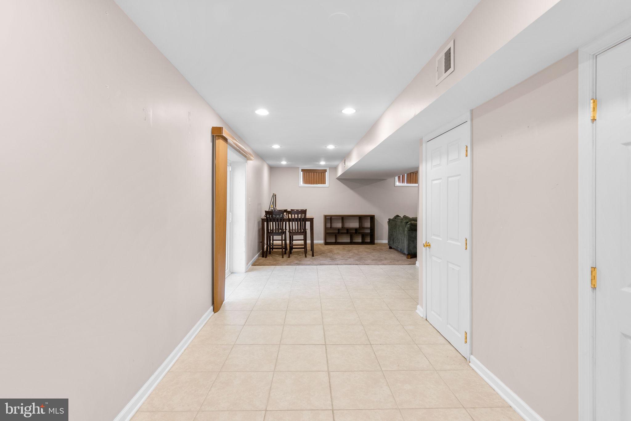 WESTPHALIA WOODS - Residential