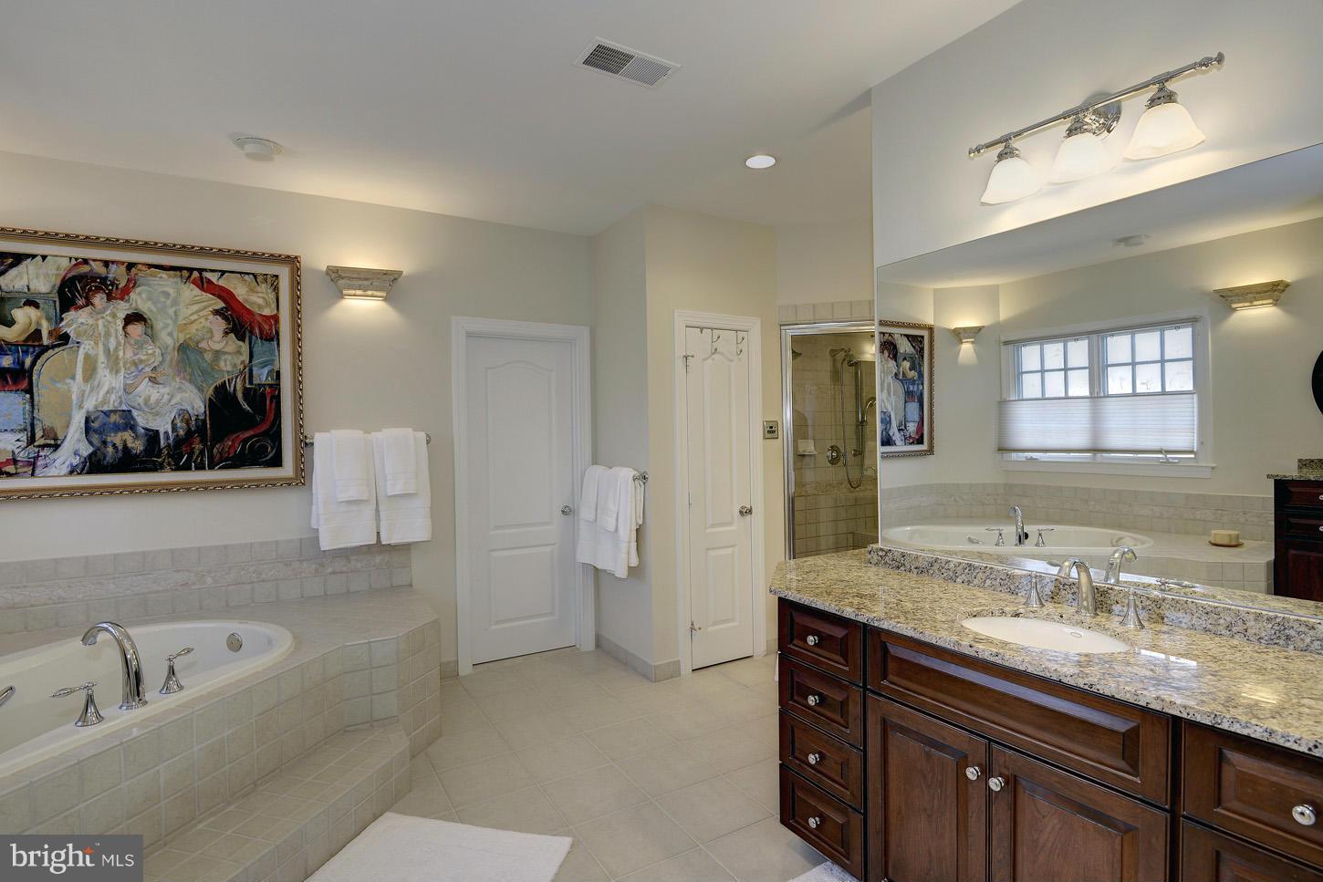 THE RESERVE - Residential