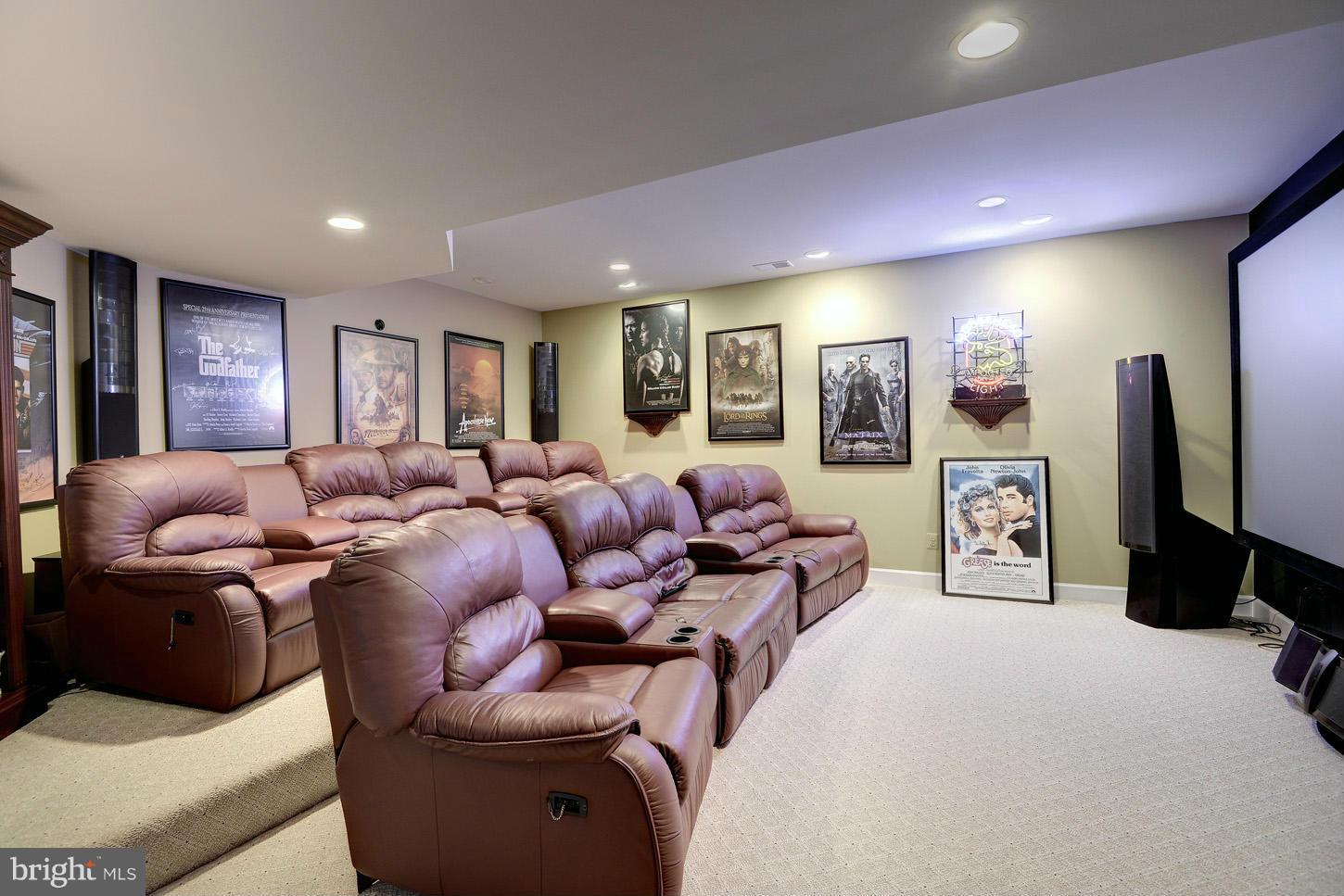 THE RESERVE - Residential