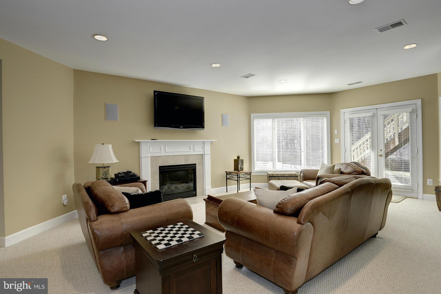 THE RESERVE - Residential