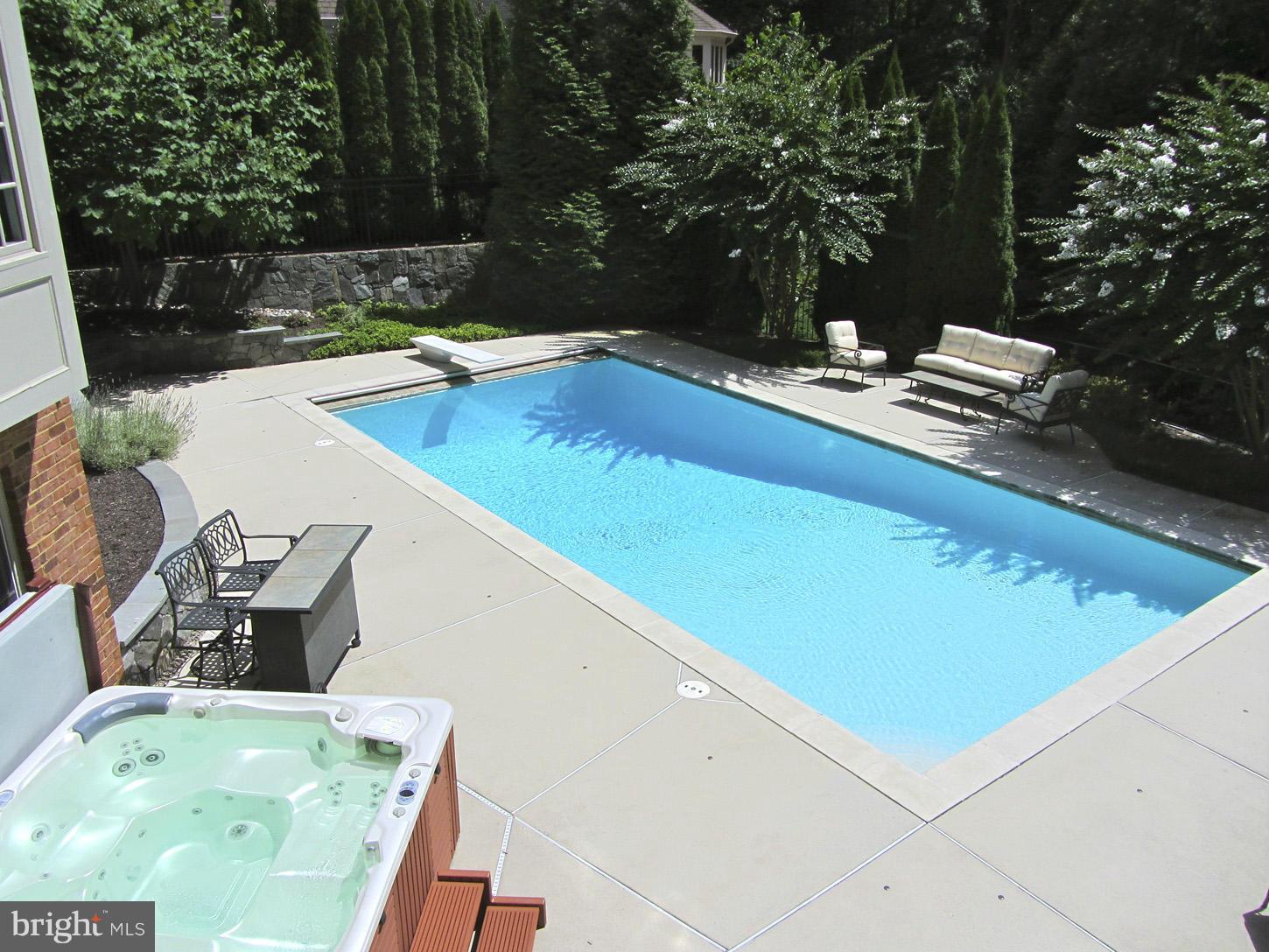 THE RESERVE - Residential