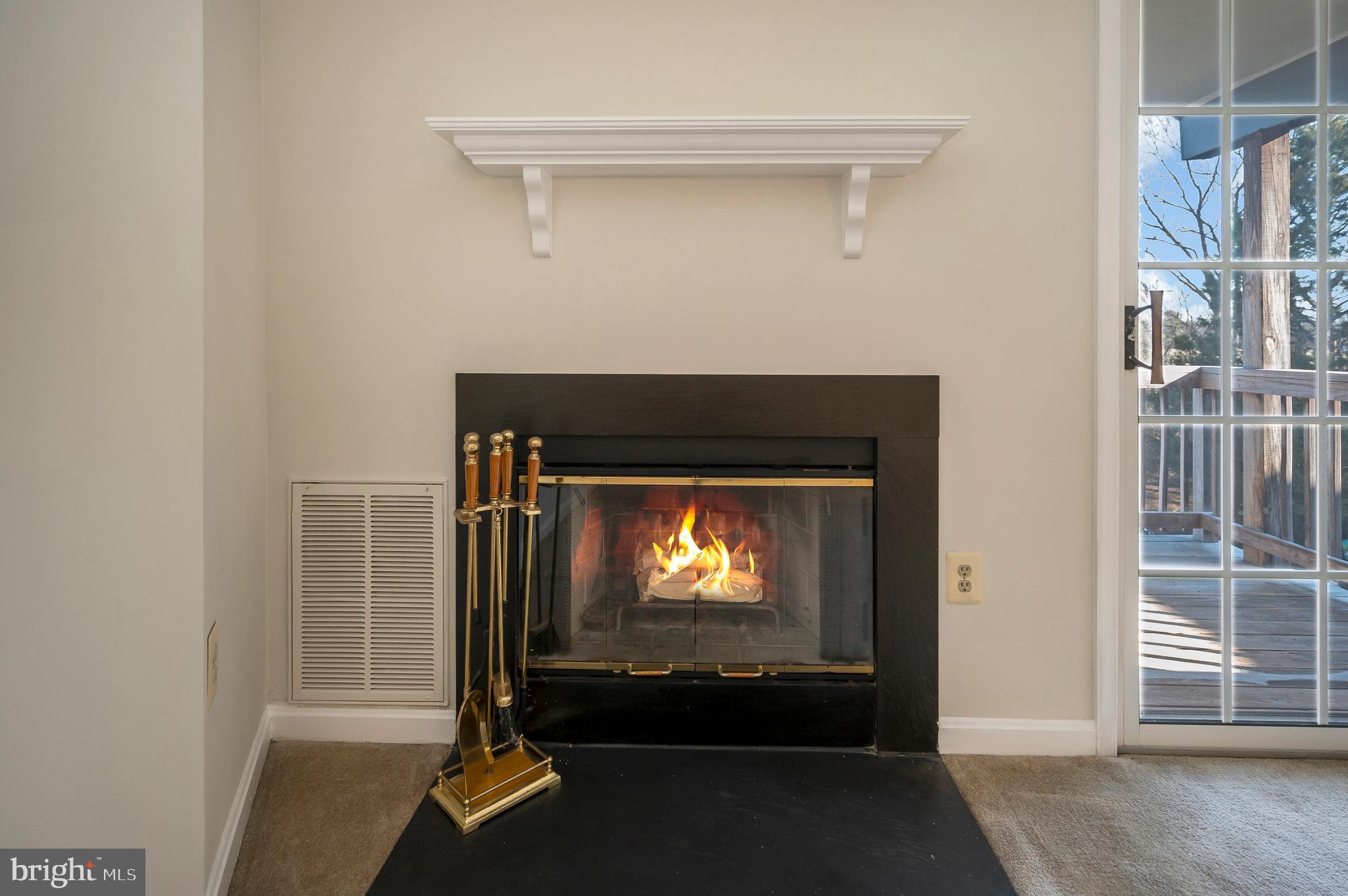 6908 VICTORIA DRIVE L