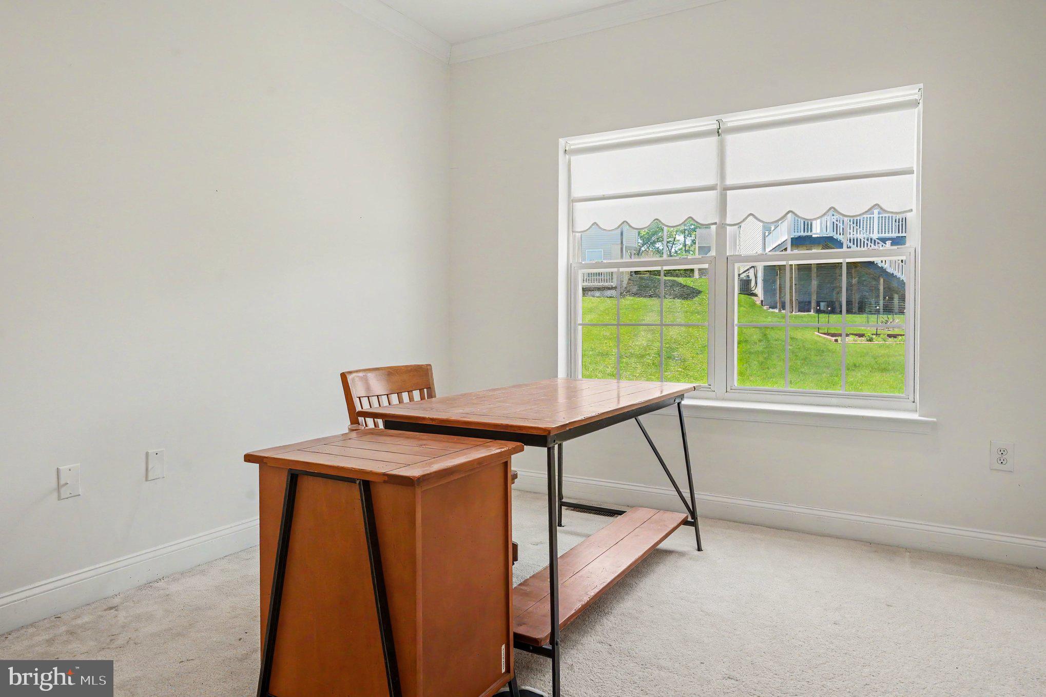 KINGSTON HILL II - Residential