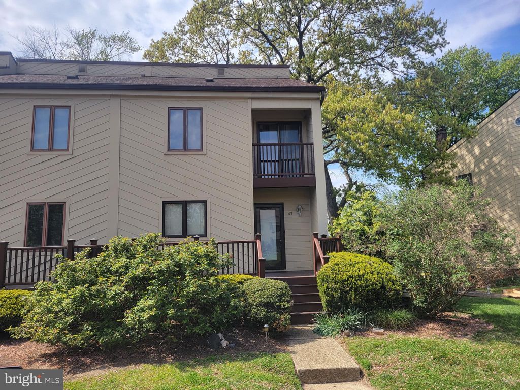Photo of 43 Chatham Court, DOVER, DE 19901 (MLS # DEKT2046424)