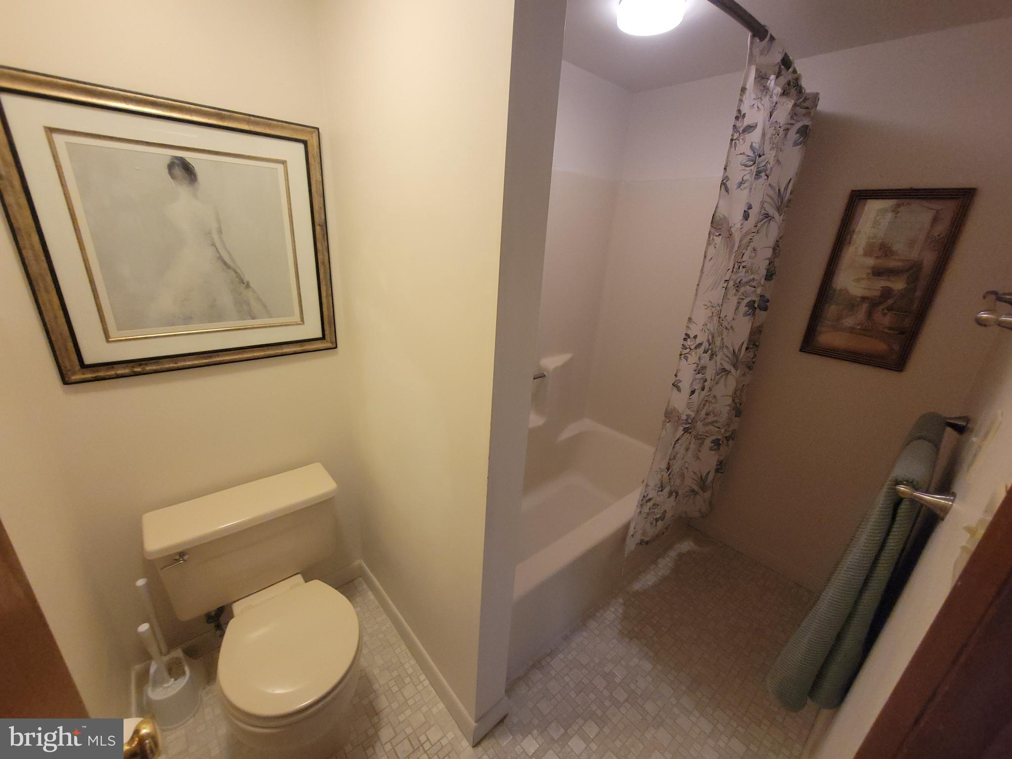 CHATHAM COVE - Residential