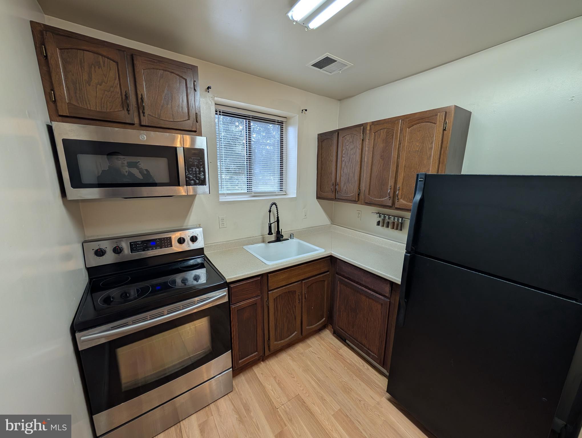 BALTIMORE - Residential Lease