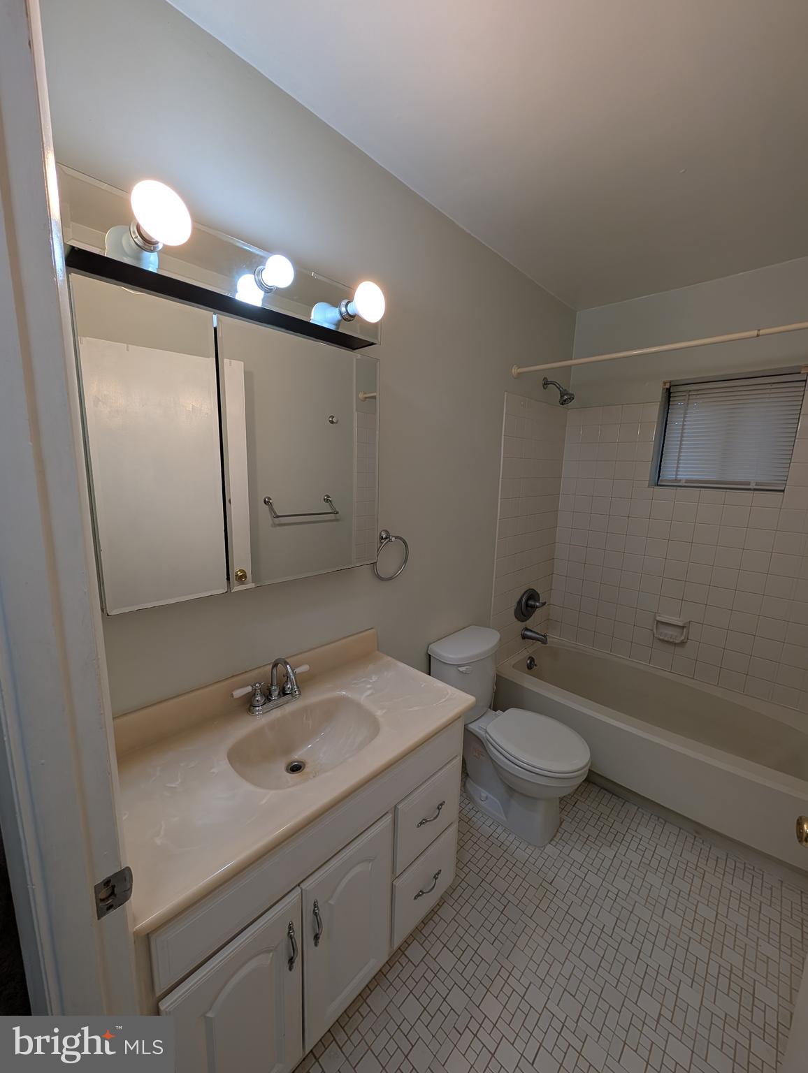 BALTIMORE - Residential Lease