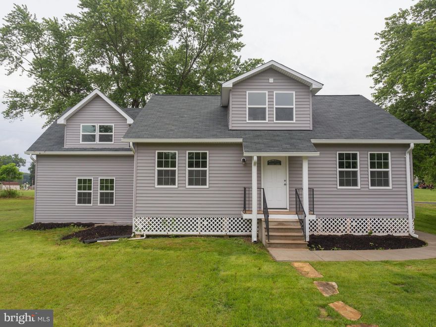 BEAUTIFUL RENOVATION! *A RARE FIND* 5 BR'S 4 FULL BATHS**OPEN FLOOR PLAN W/MASTER BR ON MAIN LEVEL, HARDWOOD FLOORS, EAT-IN KITCHEN W/GRANITE COUNTERS, SS APPLIANCES, WALKOUT TO DECK****WALKOUT BASEMENT WITH REC ROOM**2 STORY ADDITION W/2 BR/1BA**SEPARATE ENTRANCE** NEW COLGAN HS DISTRICT**NO HOA**PRIVATE REAR ENTRANCE**PLENTY OF PARKING**EASY ACCESS TO 95, 66 & 234 A MUST SEE!