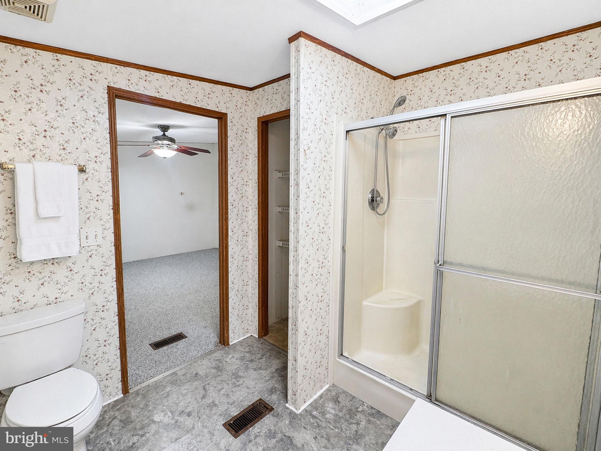 SHERWOOD ACRES - Residential