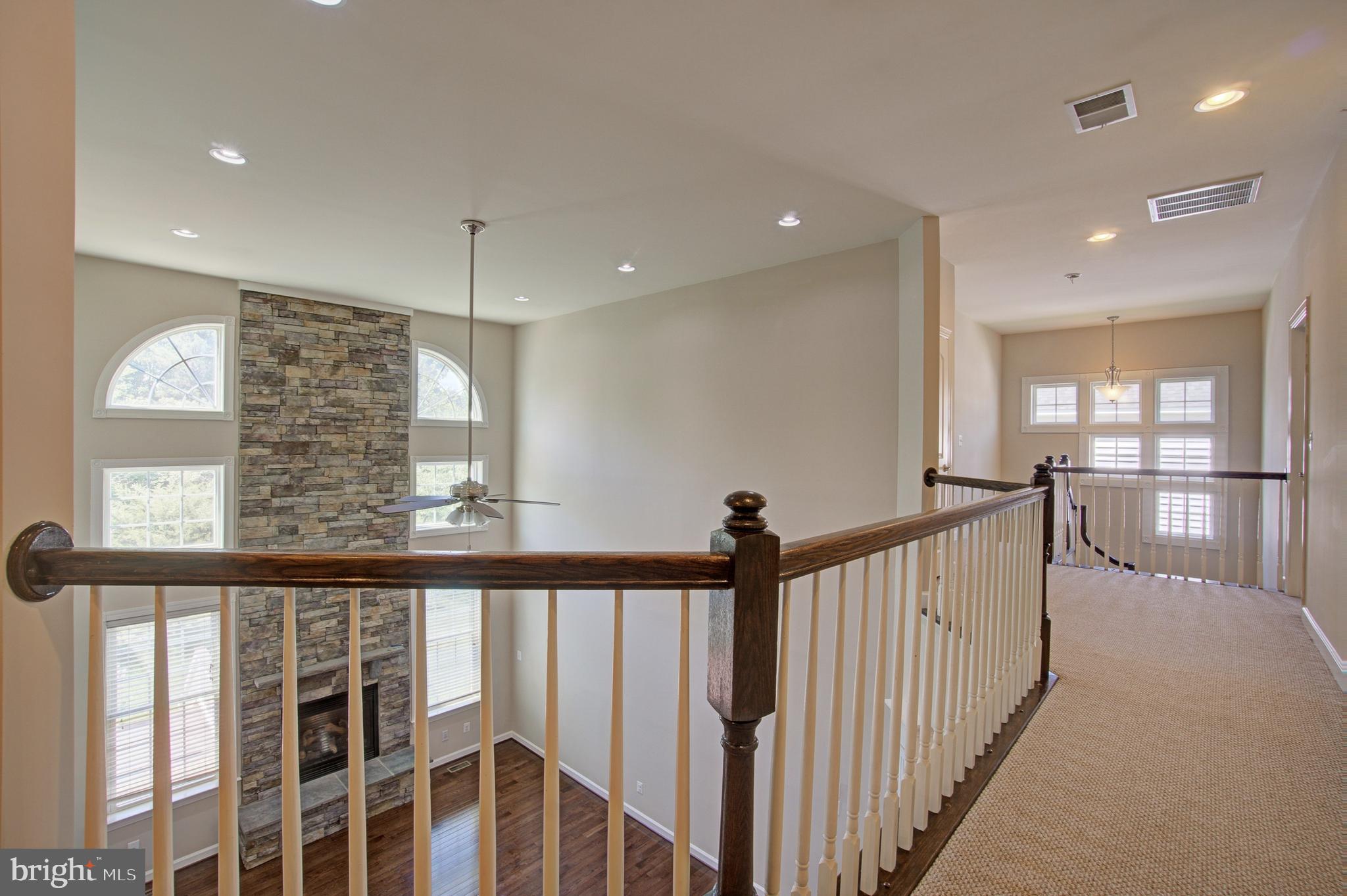 STONEGATE - Residential