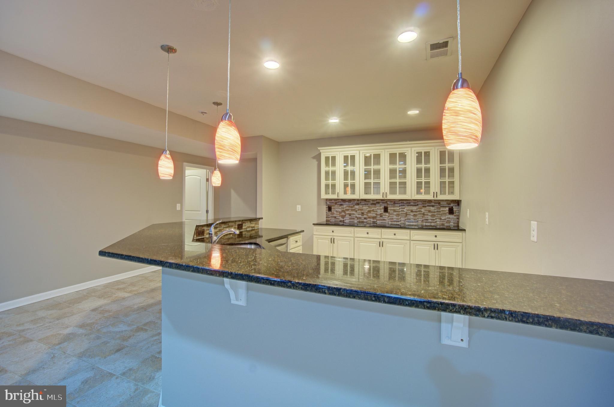 STONEGATE - Residential