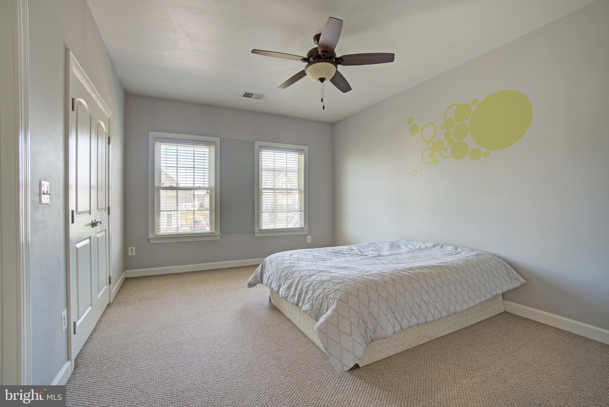 STONEGATE - Residential