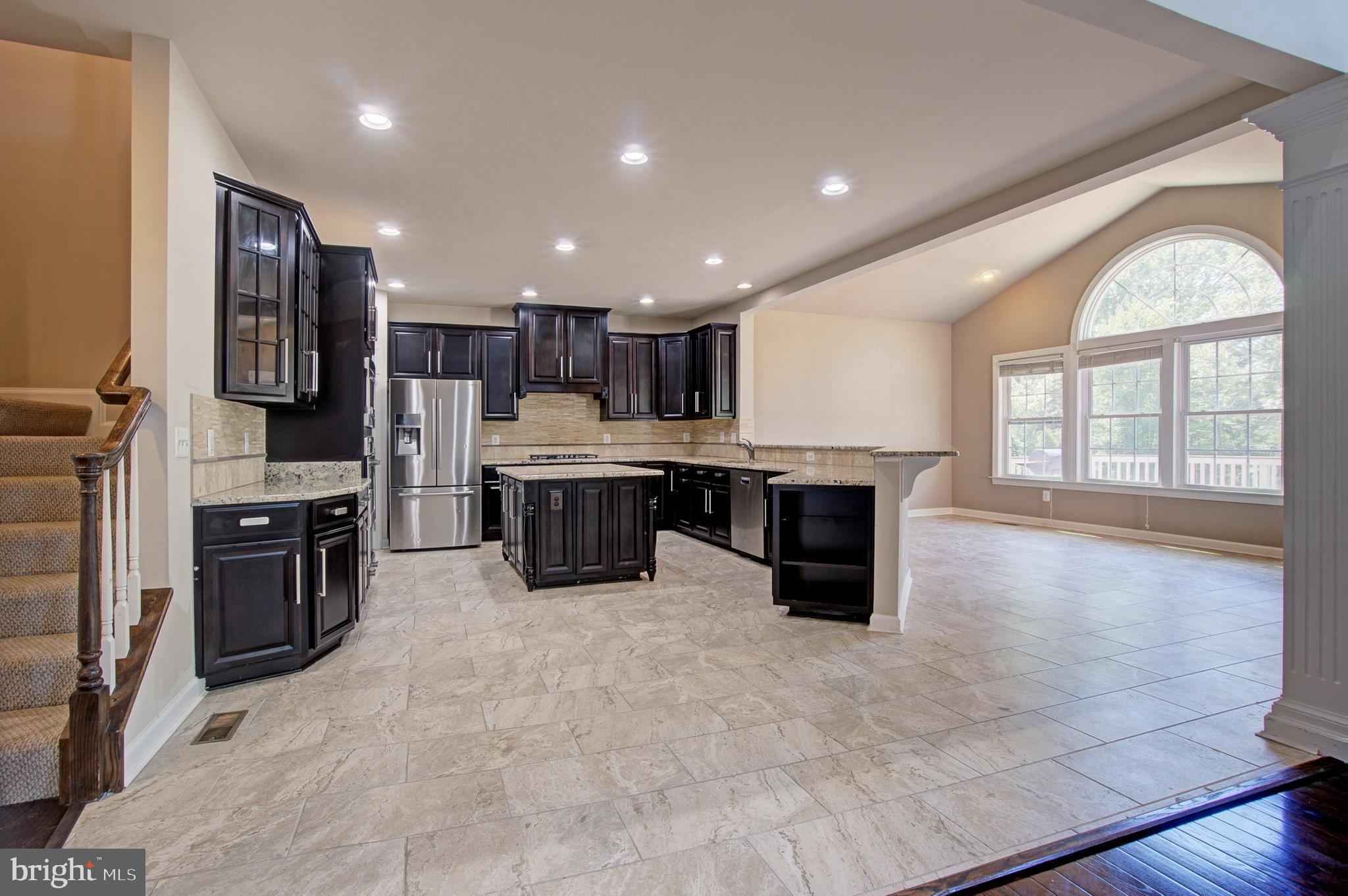 STONEGATE - Residential