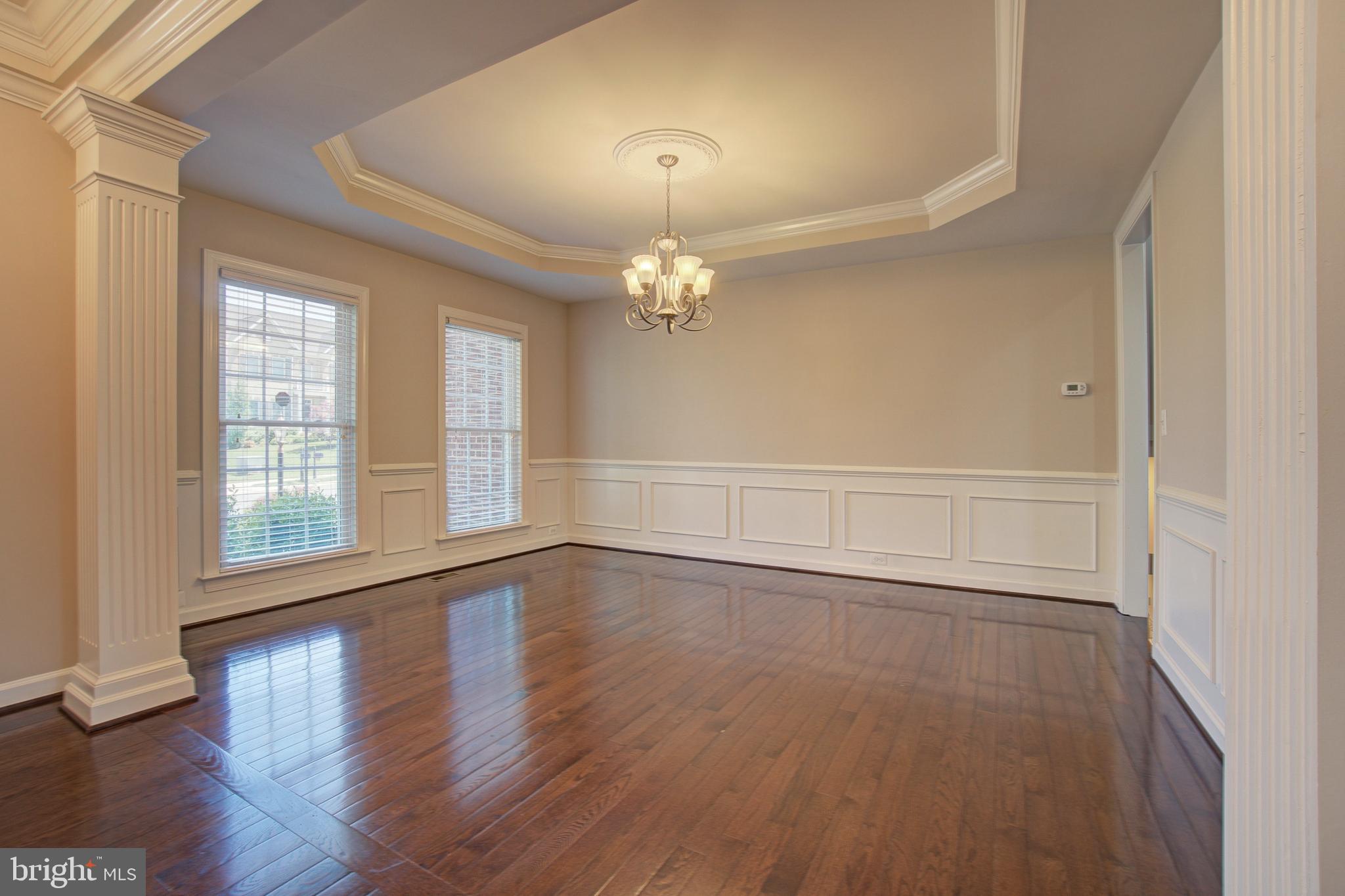 STONEGATE - Residential