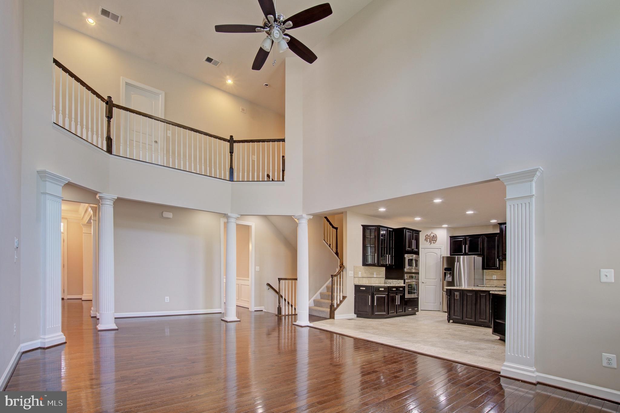 STONEGATE - Residential