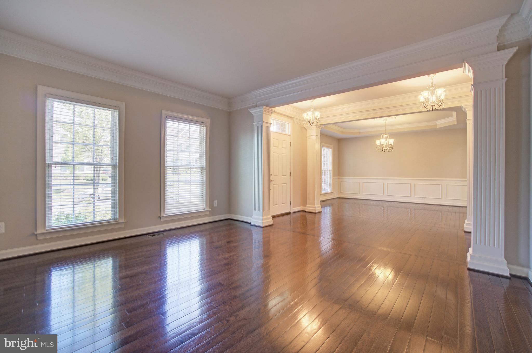 STONEGATE - Residential