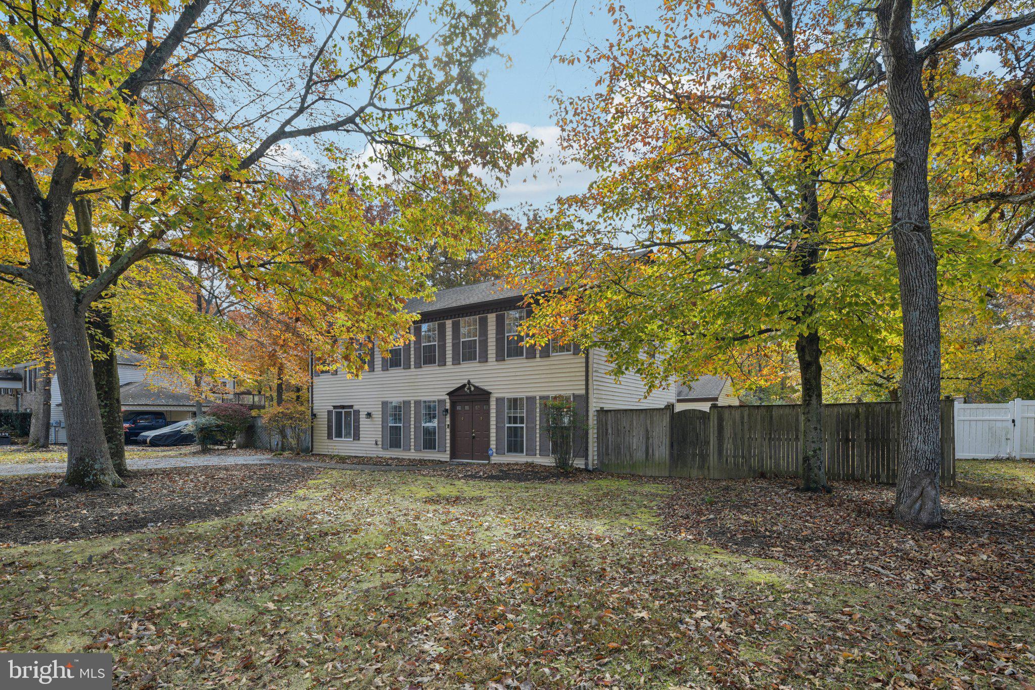 LAUREL BRANCH - Residential