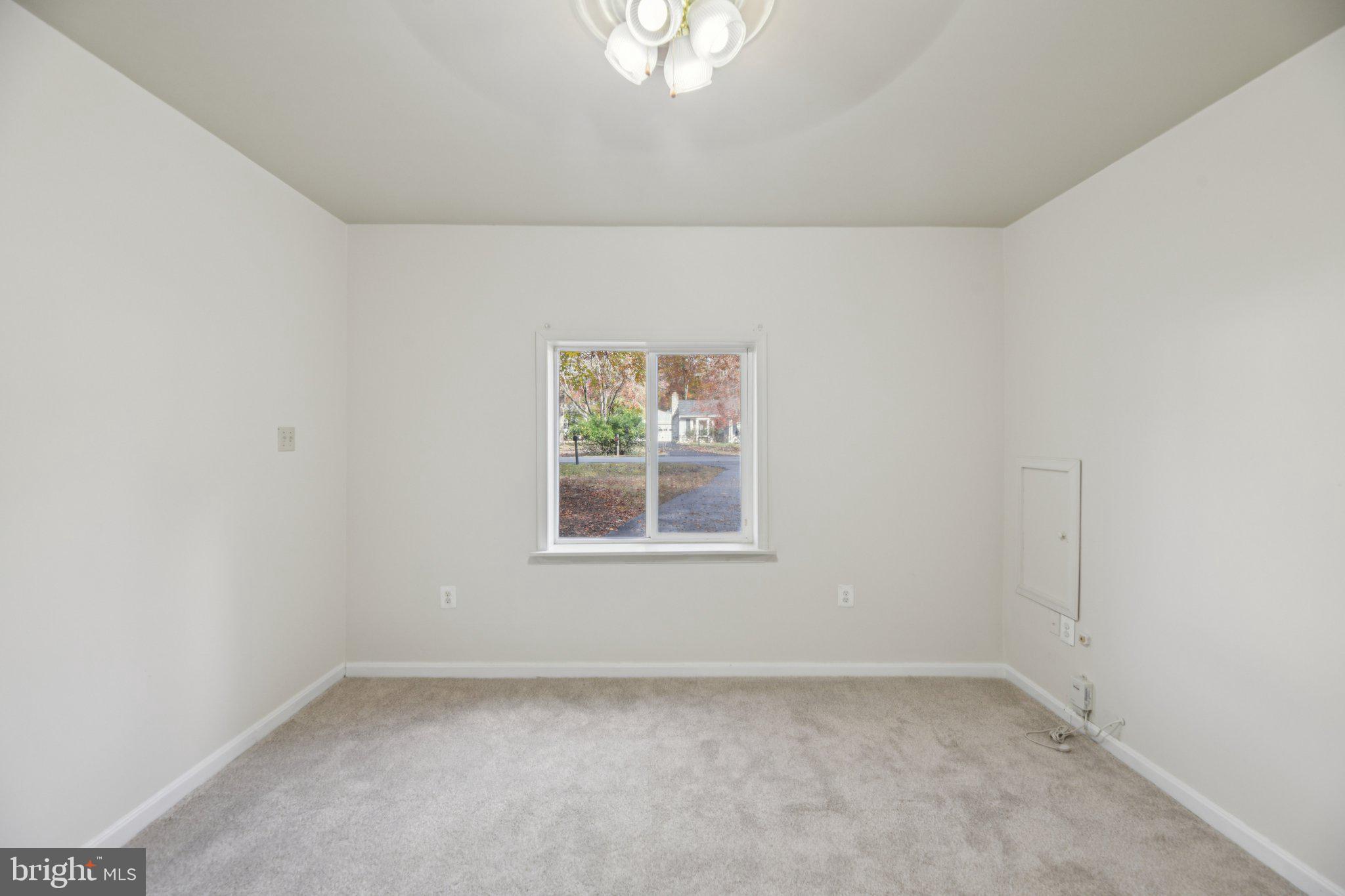 LAUREL BRANCH - Residential