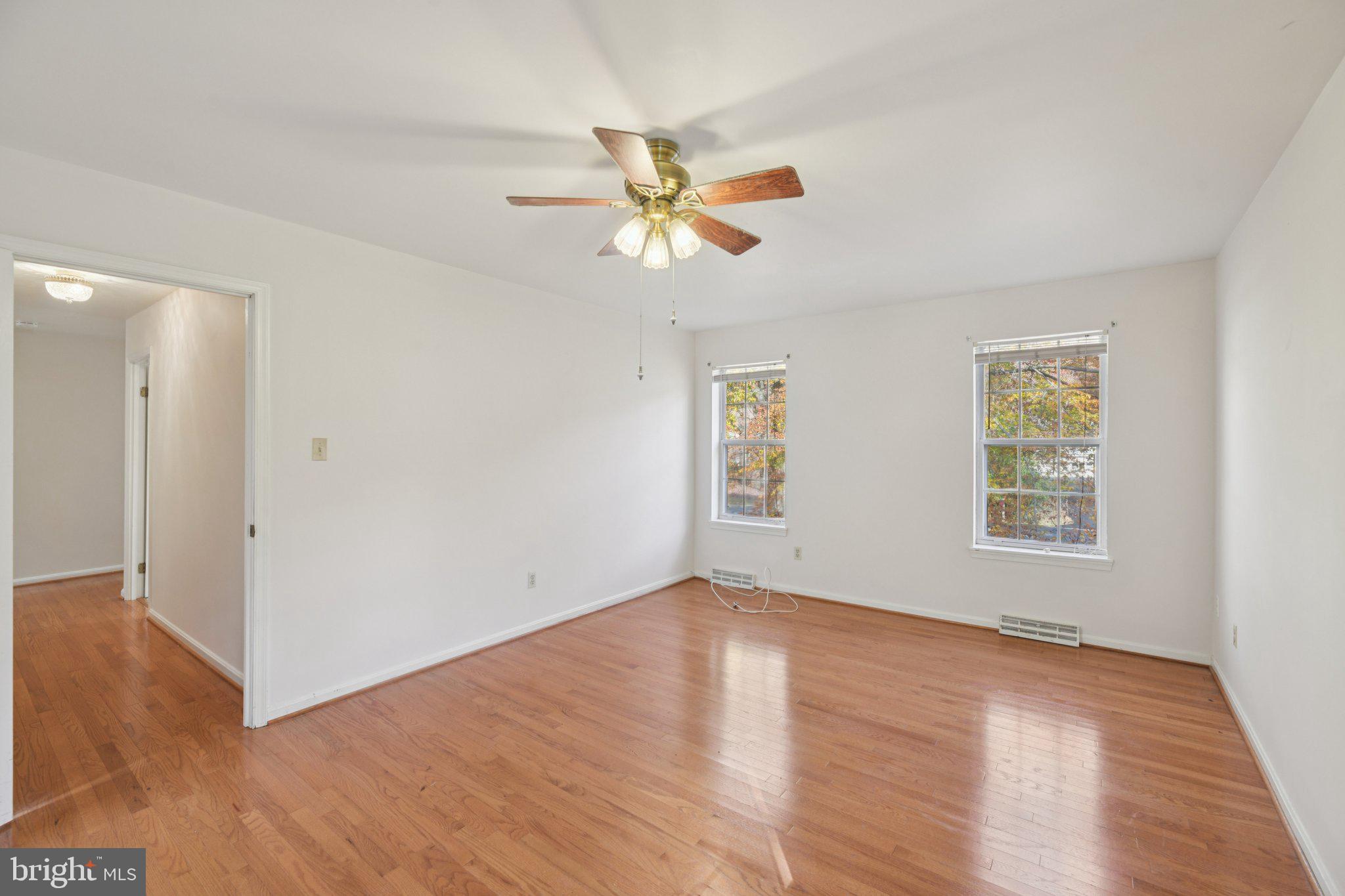 LAUREL BRANCH - Residential