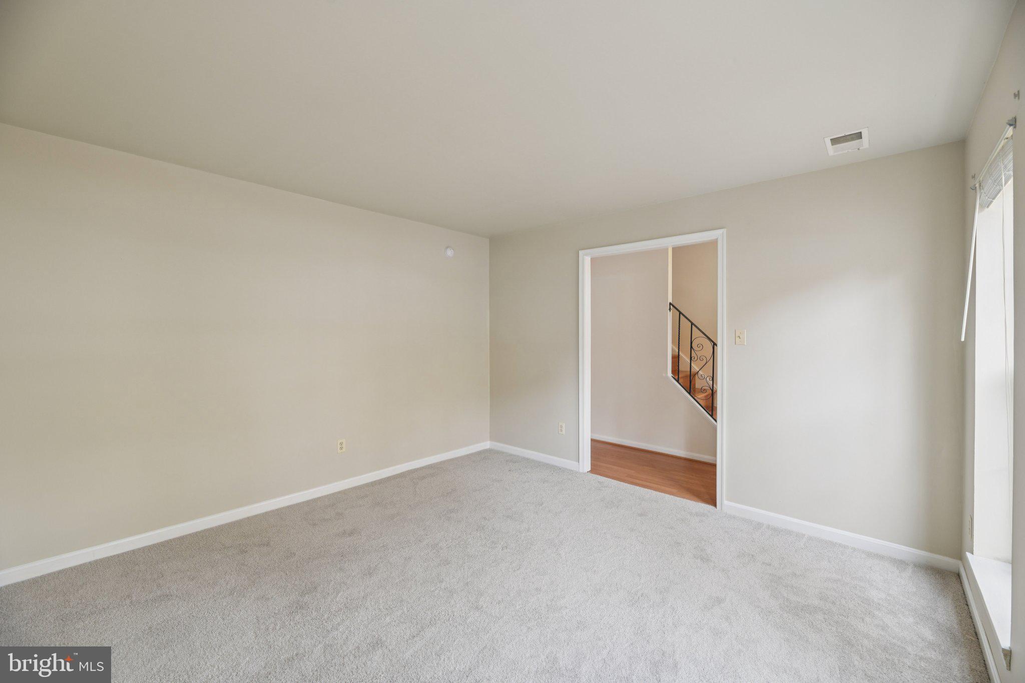 LAUREL BRANCH - Residential