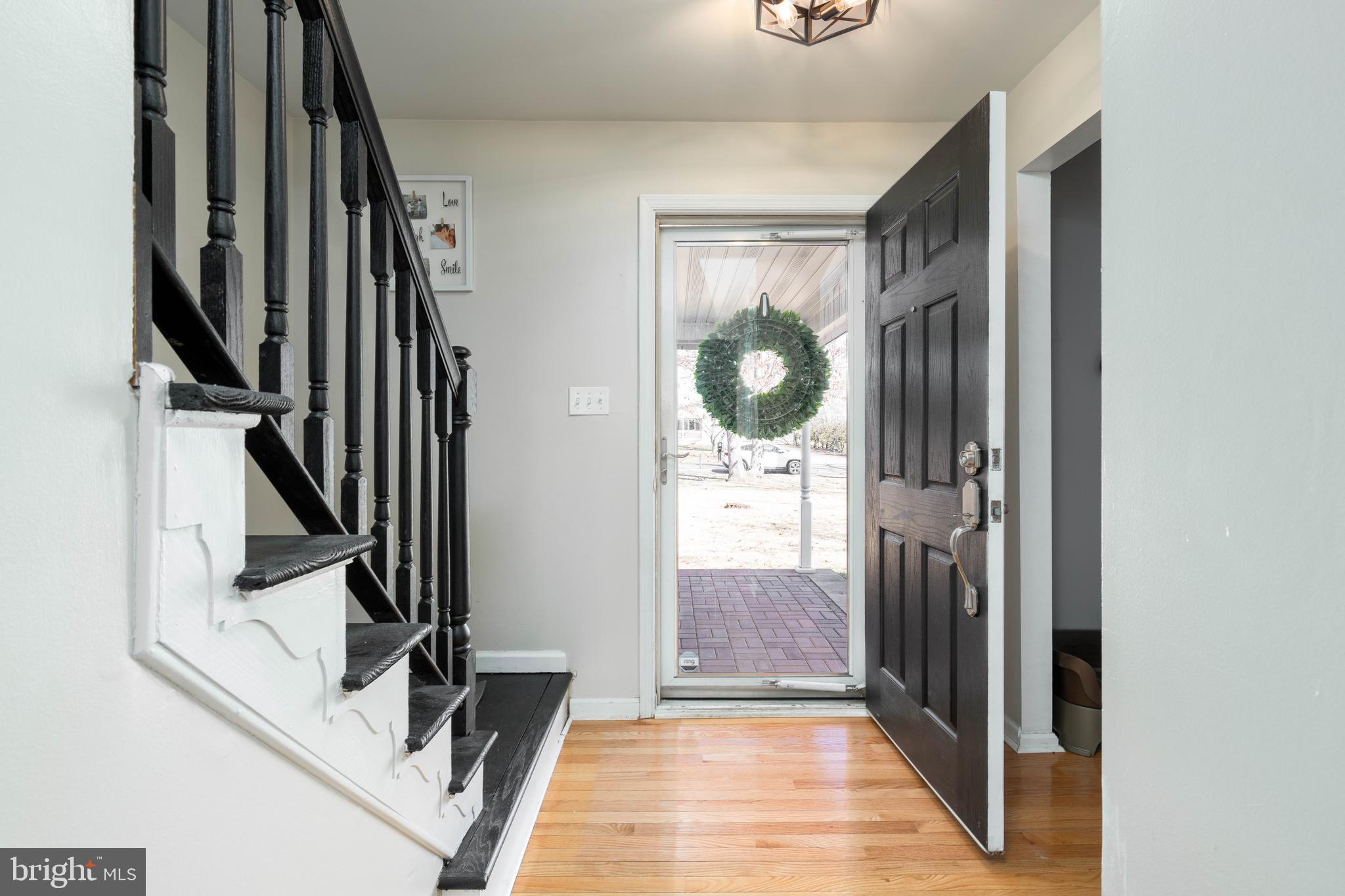 2524 BROOKFIELD STREET