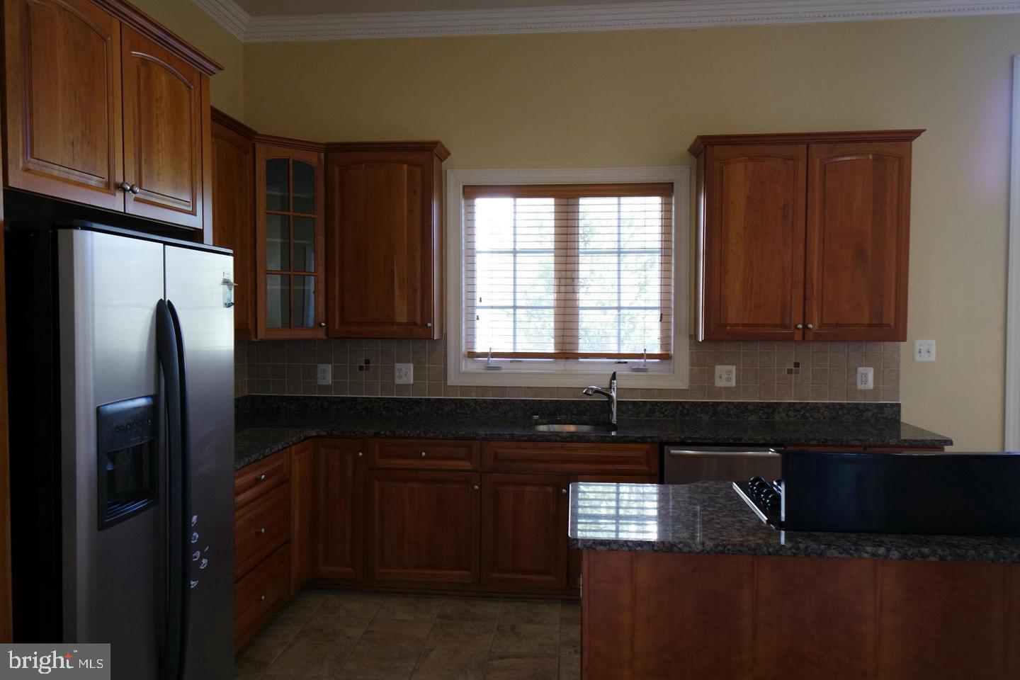 GLENKIRK ESTATES - Residential Lease