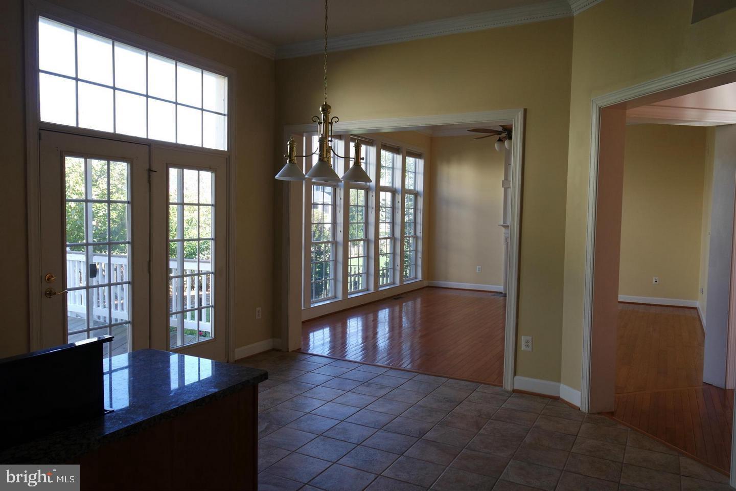 GLENKIRK ESTATES - Residential Lease