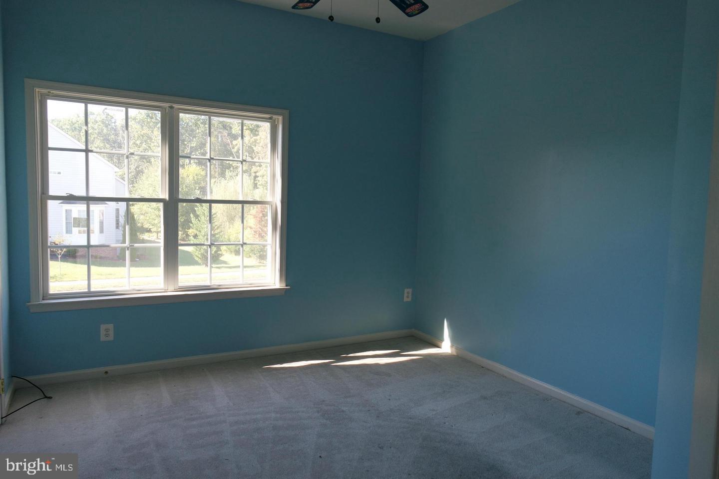 GLENKIRK ESTATES - Residential Lease