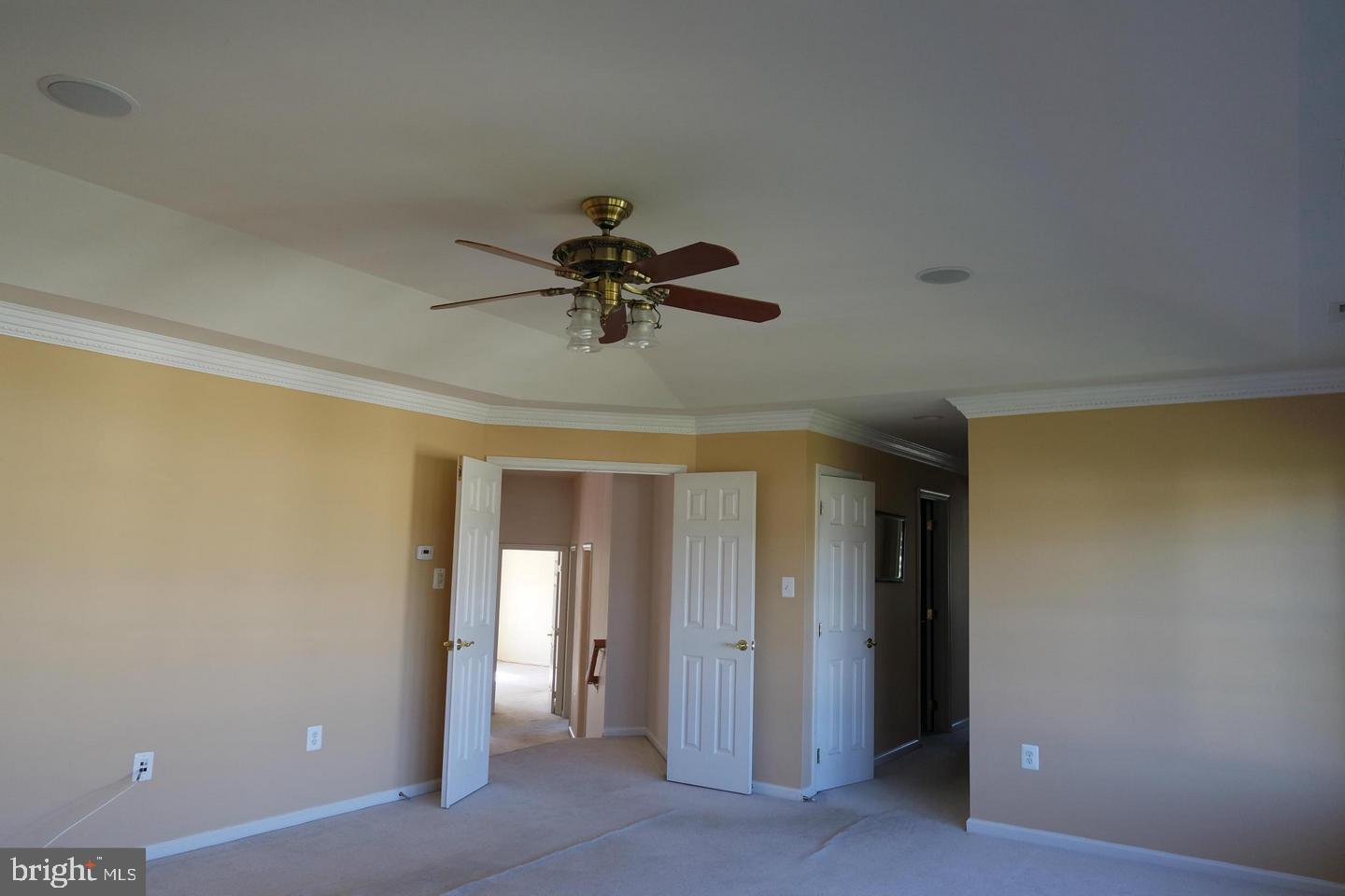 GLENKIRK ESTATES - Residential Lease