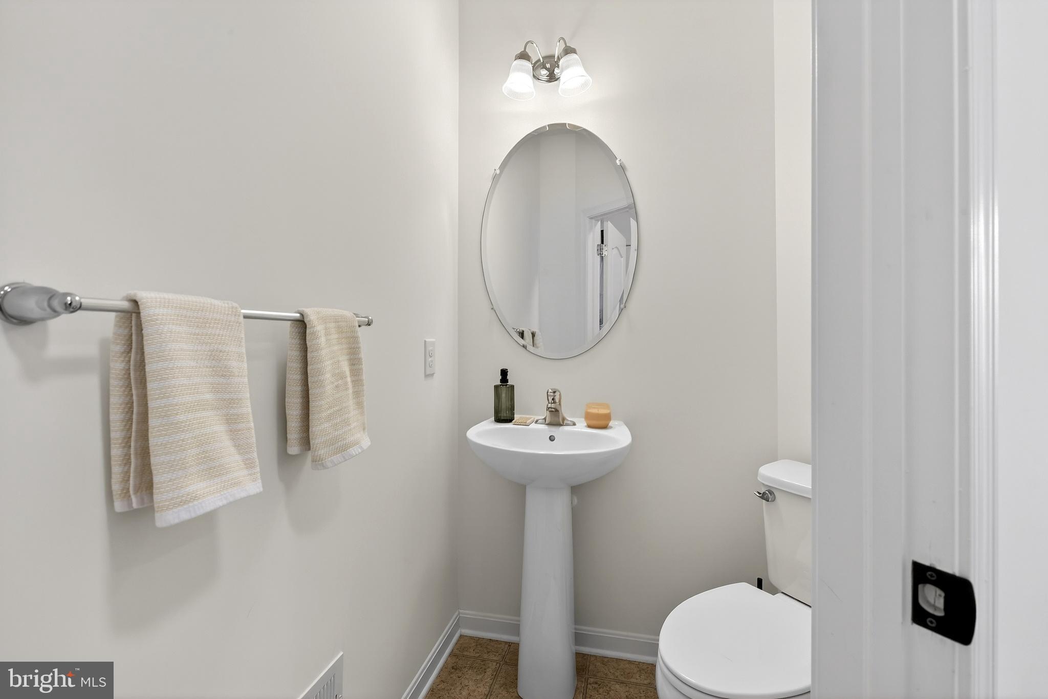 POND VIEW ESTATES - Residential