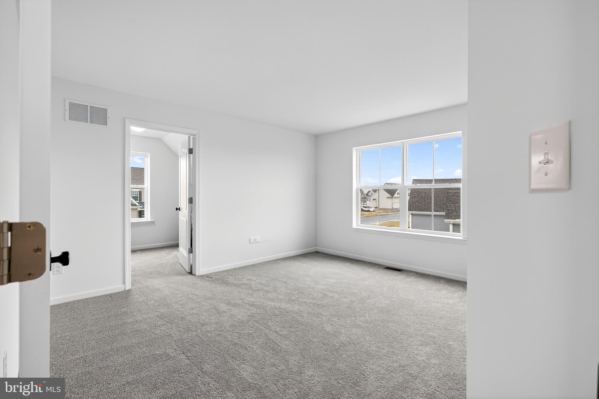 POND VIEW ESTATES - Residential