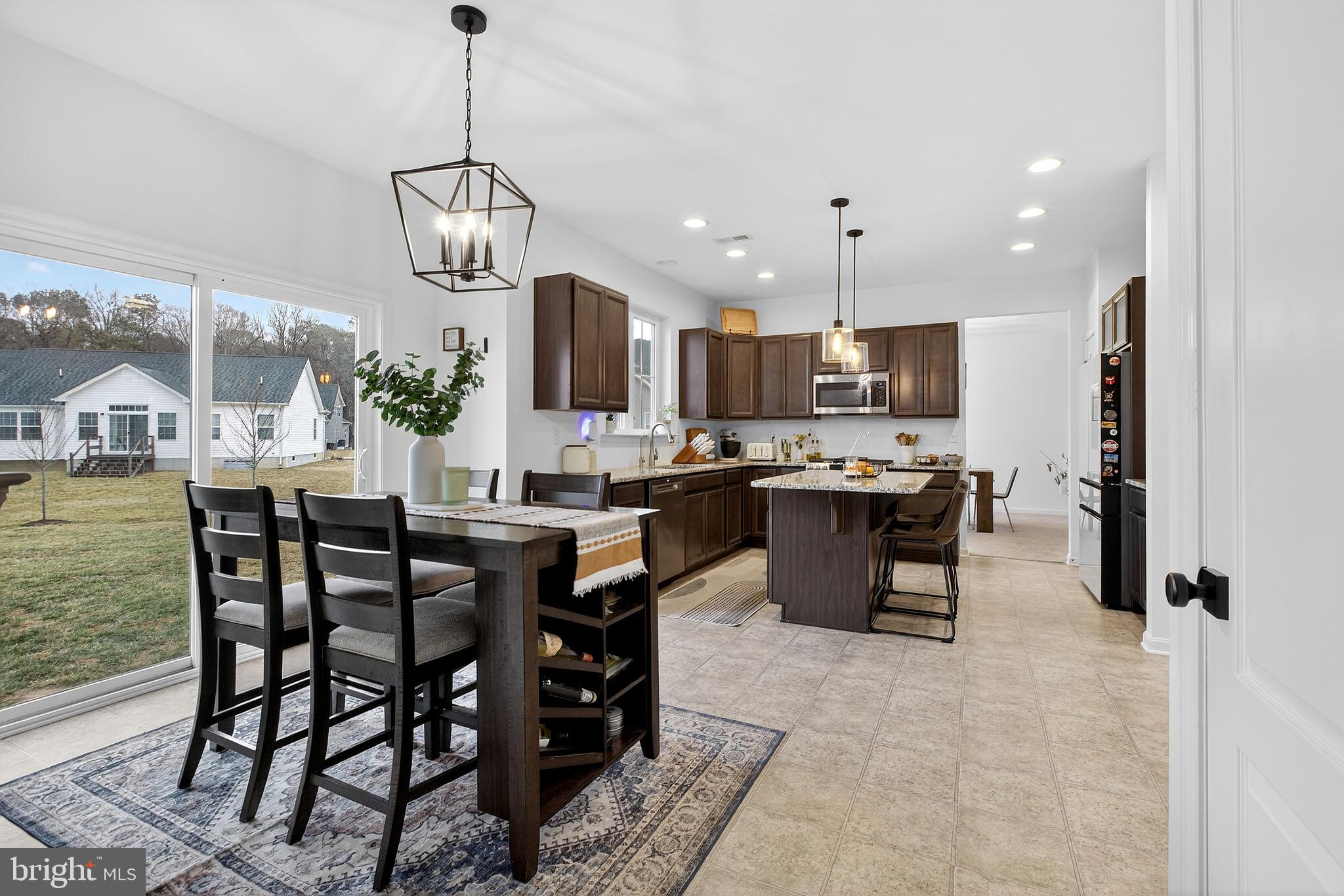 POND VIEW ESTATES - Residential