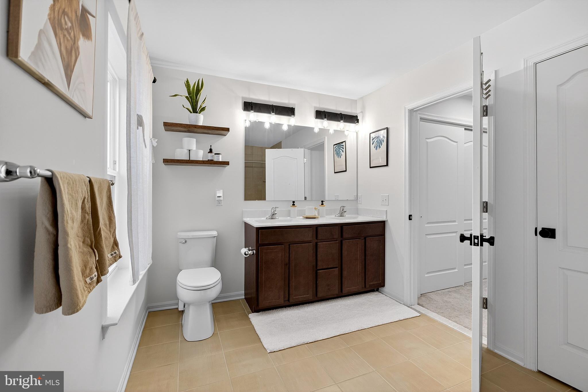 POND VIEW ESTATES - Residential