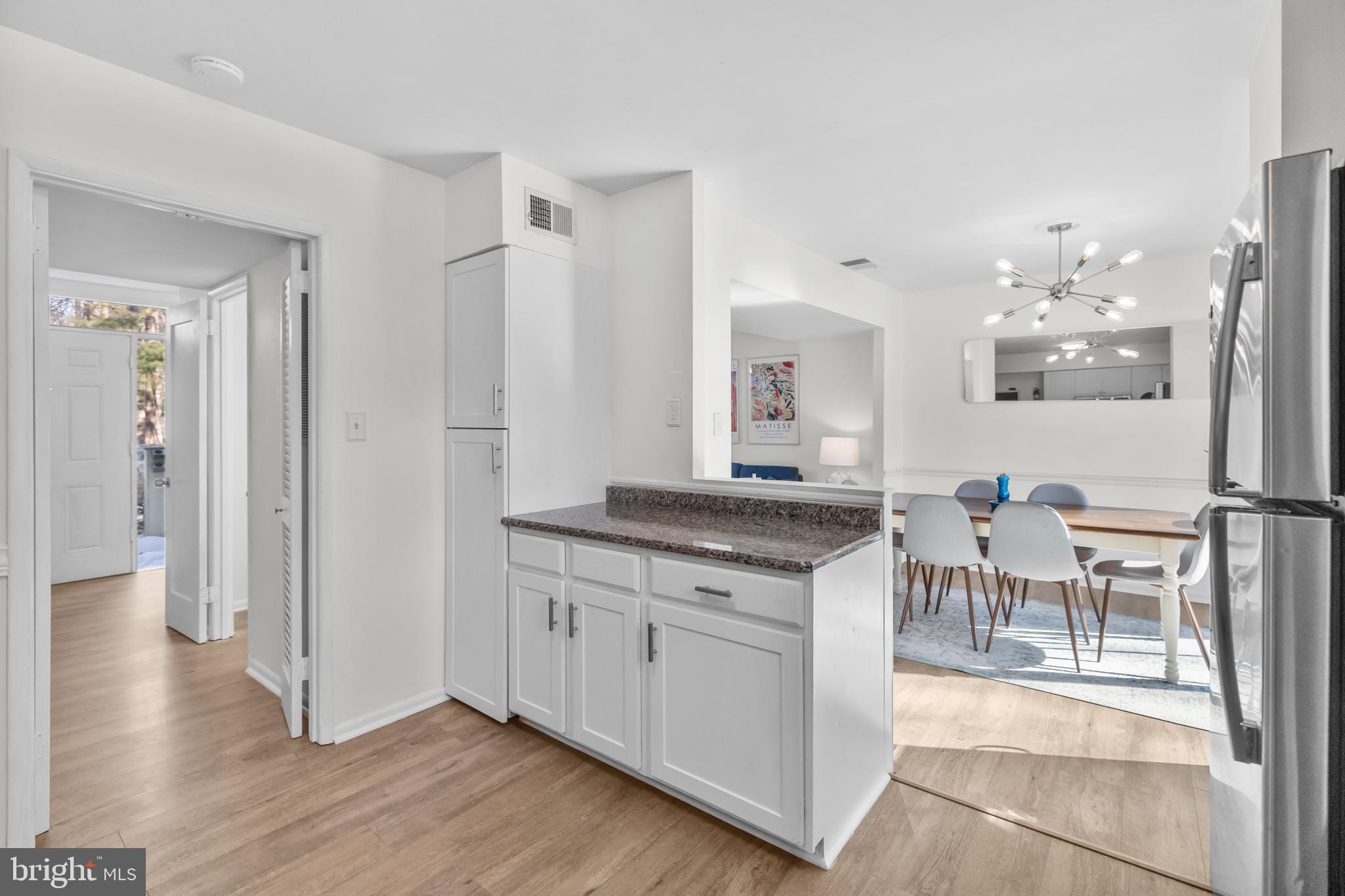 PINECREST - Residential