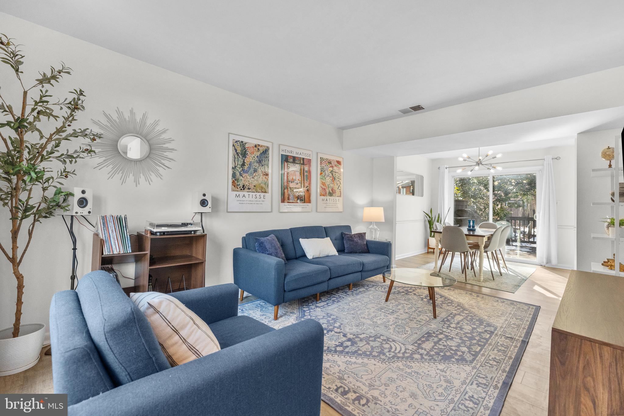 2320 EMERALD HEIGHTS COURT