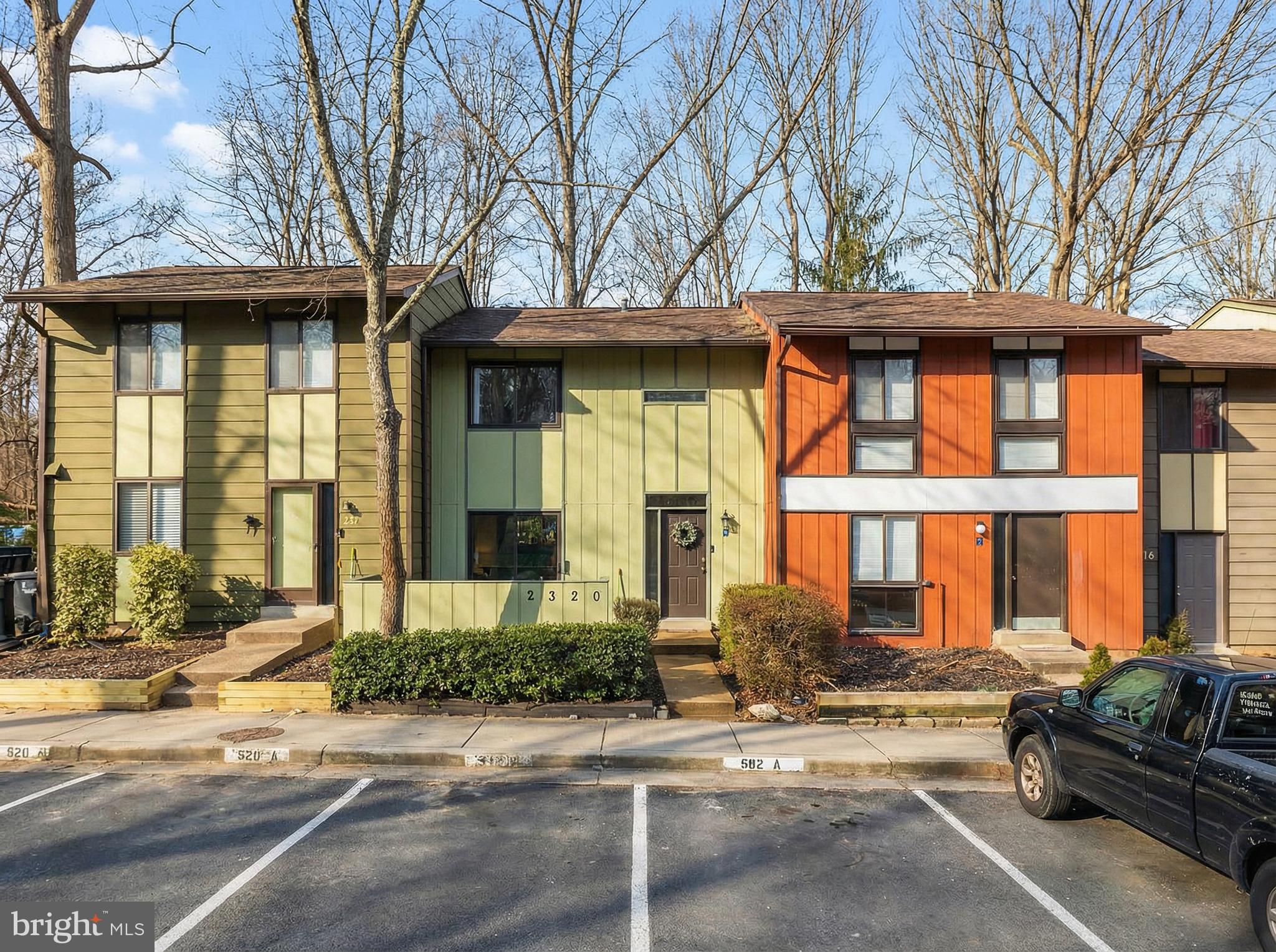 PINECREST - Residential